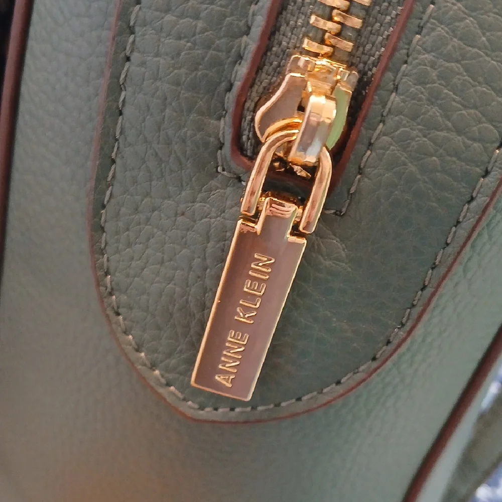 Anne Klein handbag